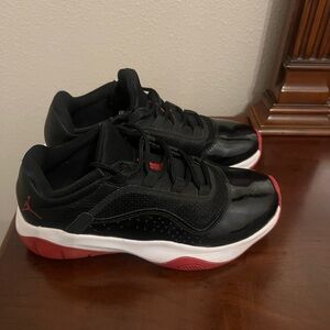 Nike Air Jordan 11 Shoes Big kids size: 7